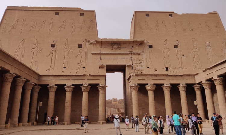 temples in Egypt
