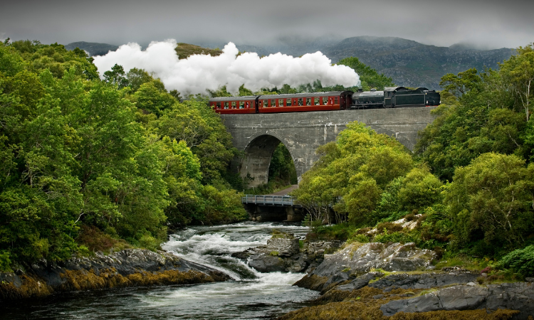 Scotland Train Tours: Discover Scottish Rail Routes