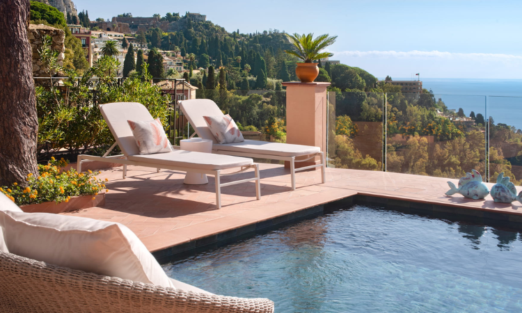 stay in Taormina