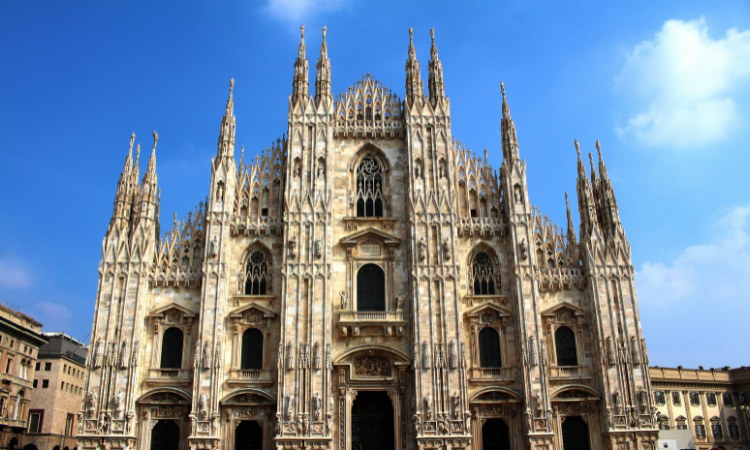 tour italy by train