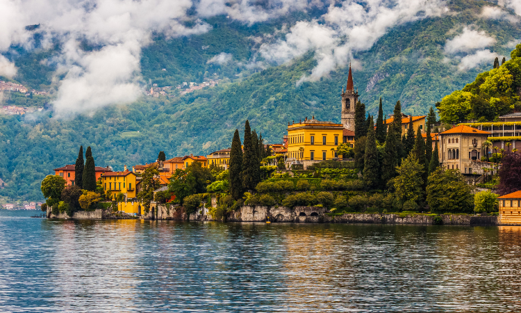 tour italy by train