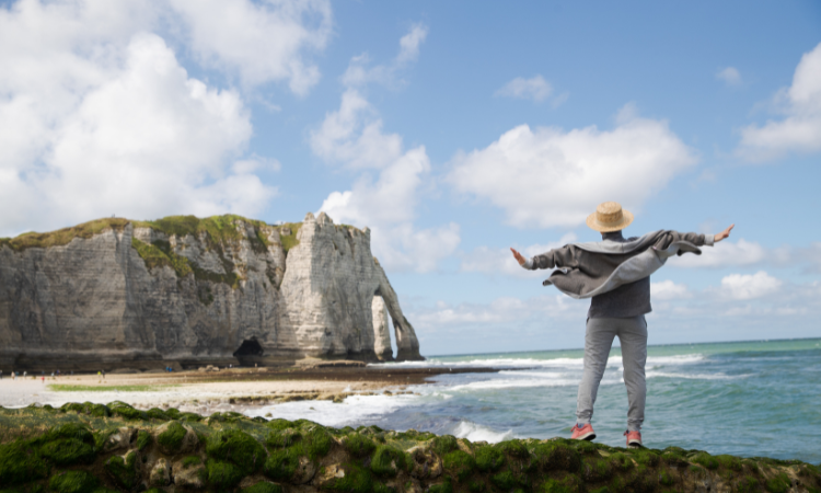 how to plan a solo trip
