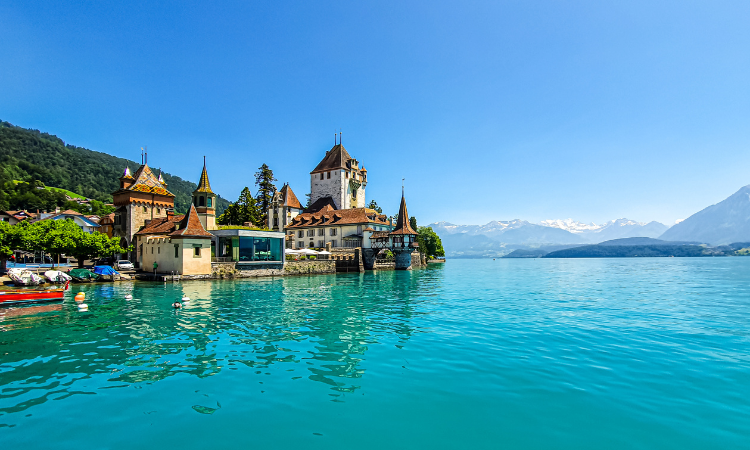 best time to visit switzerland
