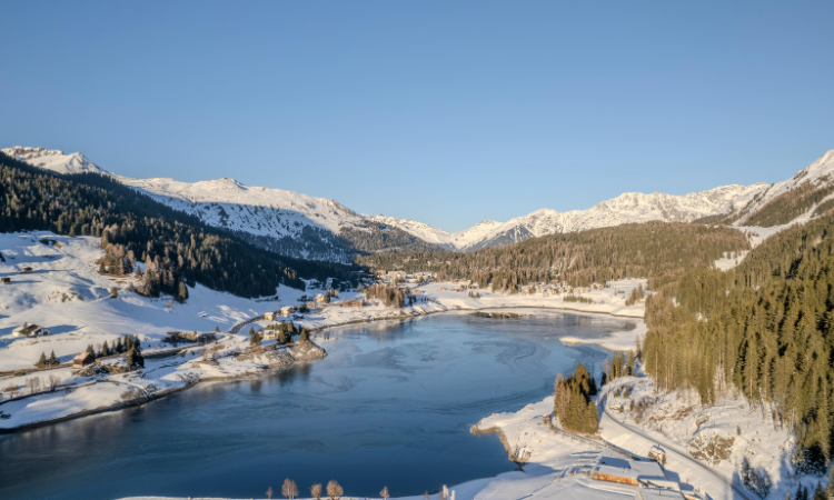 best time to visit switzerland