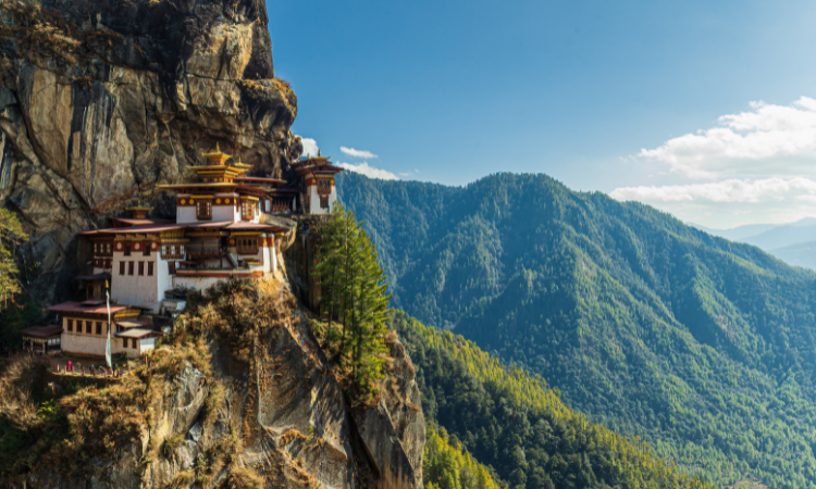 Must Visit Places in Bhutan For Experiencing Festivals