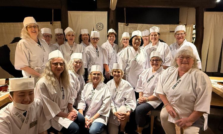 Group tour vs private tour