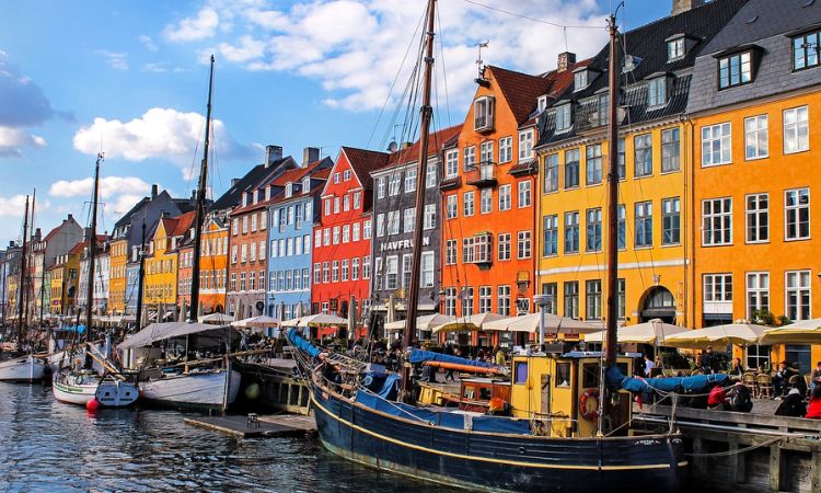 scandinavian summer