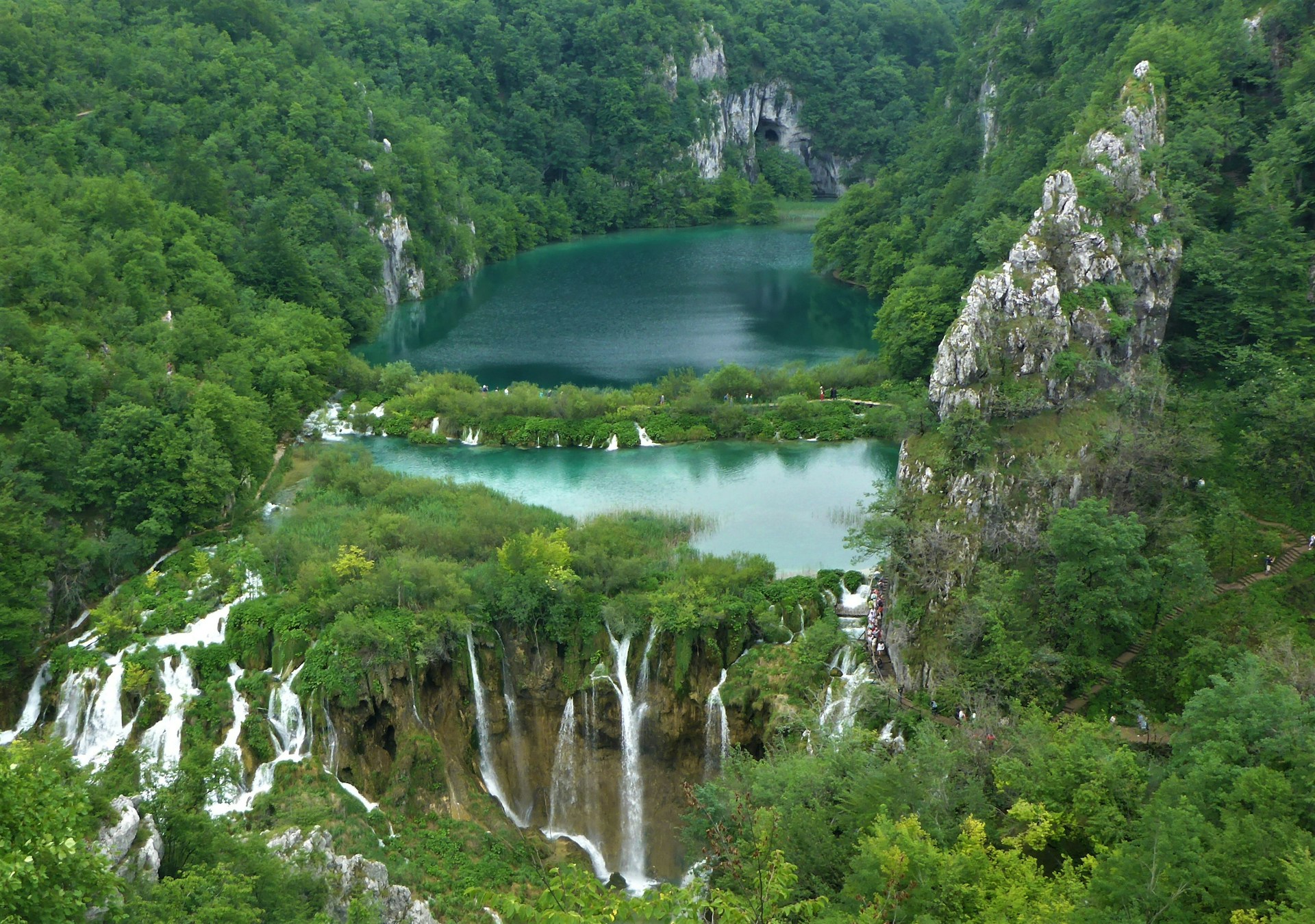 A Complete Guide to Plitvice Lakes National Park Croatia
