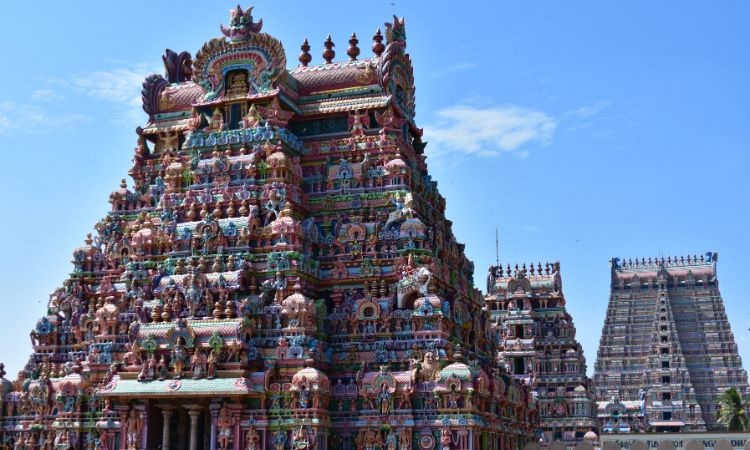 South India Tours: Exploring the Temples and Traditions of the South