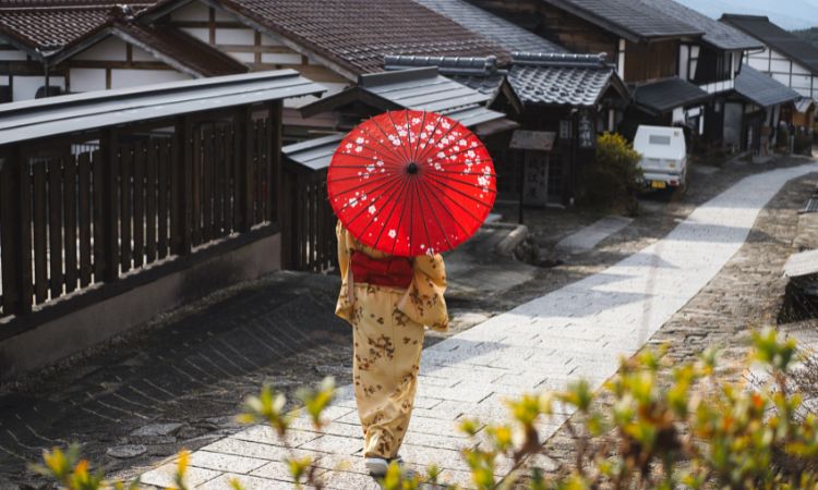 Japan guided tours for first-time visitors